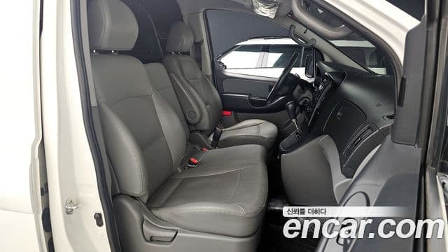 Hyundai Grand Starex Refrigerated Truck, 2015 10