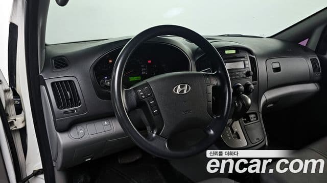 Hyundai Grand Starex Refrigerated Truck, 2015 12