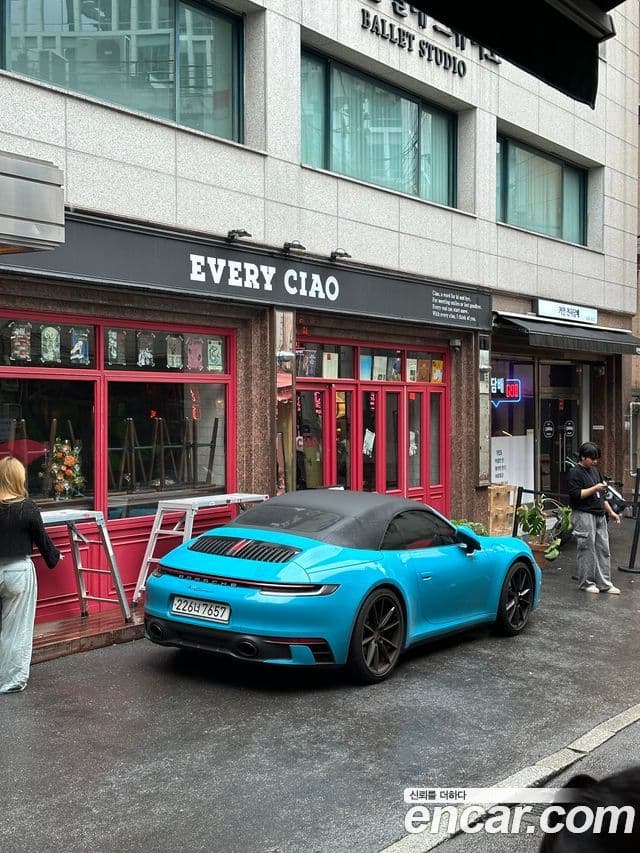 Porsche 911 (992) Carrera кабриолет, 2020 3