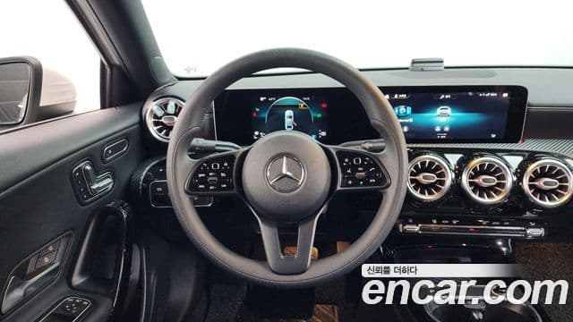 Mercedes-Benz A-класс W177 A250 4MATIC седан, 2020 13