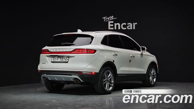 Lincoln MKC, 2019 2