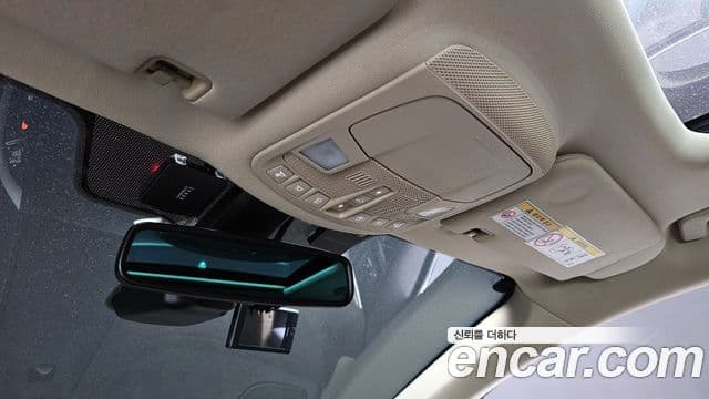 Lincoln MKC, 2019 18