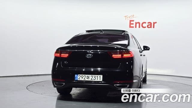 Kia All New K7 2.4 GDI Limited, 2017 4