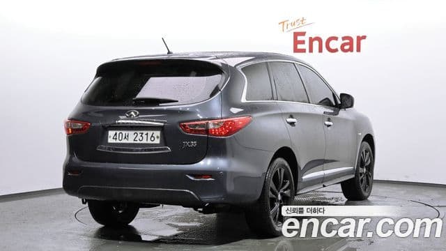 Infiniti JX35 1세대, 2013 2