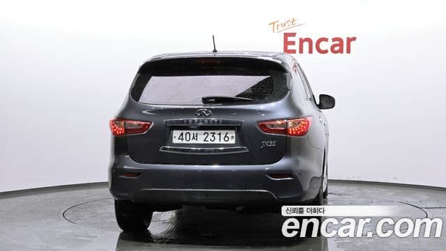 Infiniti JX35 1세대, 2013 4