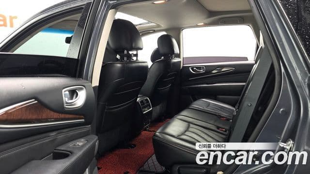 Infiniti JX35 1세대, 2013 12