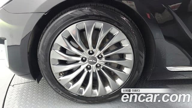 Genesis EQ900 Premium Luxury, 2018 все фото