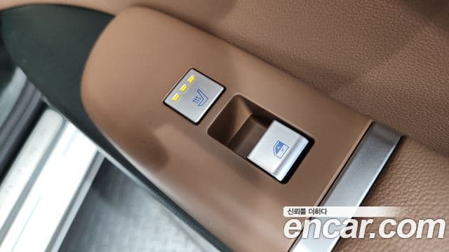 Hyundai Grandeur (GN7) Premium, 2023 18