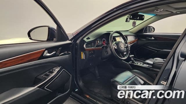 Kia All New K7 3.3 GDI Limited Plus, 2017 10