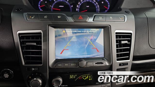 KG모빌리티(SsangYong) Korando 투리스모 high крыша, roof, 2016 15