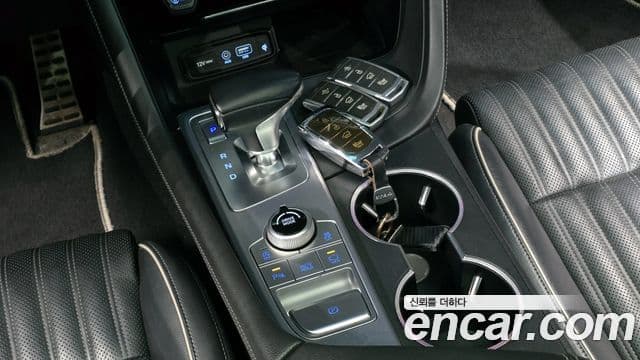 Genesis G70 Sport пакет, 2019 9