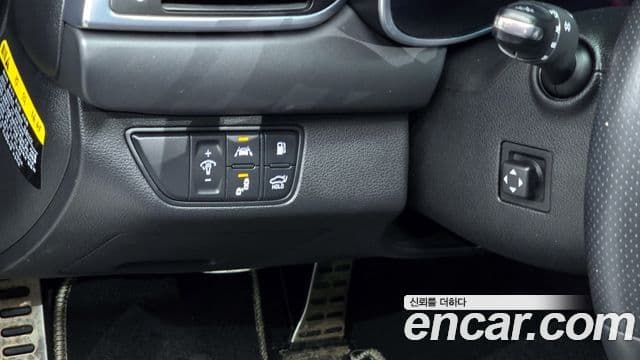 Genesis G70 Sport пакет, 2019 14