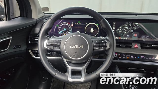 Kia Sportage 5세대 гибрид Signature 2WD, 2022 13
