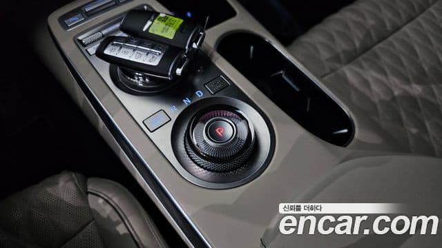 Genesis GV70, 2023 9