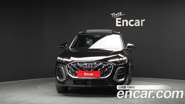 Audi Q5 (80A) 40 TFSI Quattro S Line, 2025 3