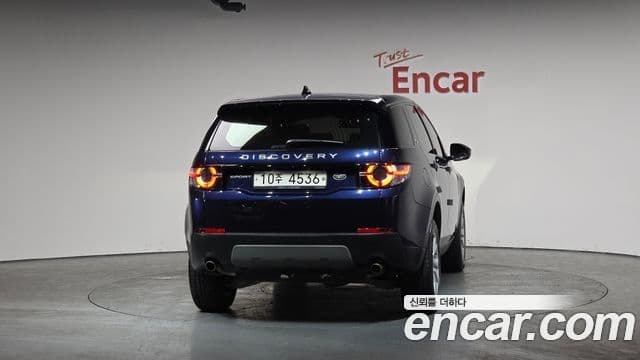 Land Rover Discovery Sport 2.0 TD4 SE, 2017 4