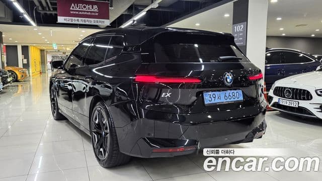 BMW iX xDrive50 Sport Plus, 2023 7