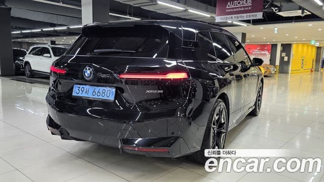 BMW iX xDrive50 Sport Plus, 2023 8