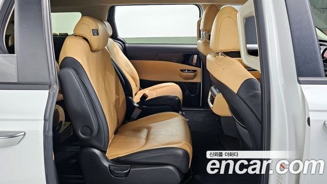 Kia Carnival 4세대 Prestige, 2022 12