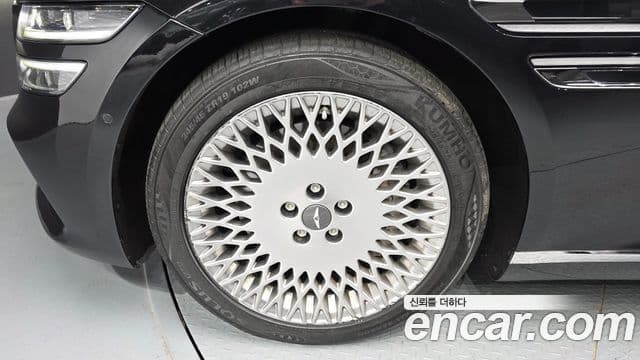 Genesis G80 (RG3) бензин 2.5 турбо AWD, 2023 все фото