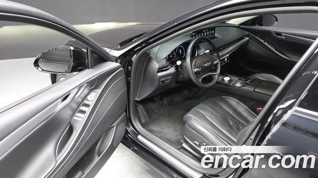 Genesis G80 (RG3) бензин 2.5 турбо AWD, 2023 10