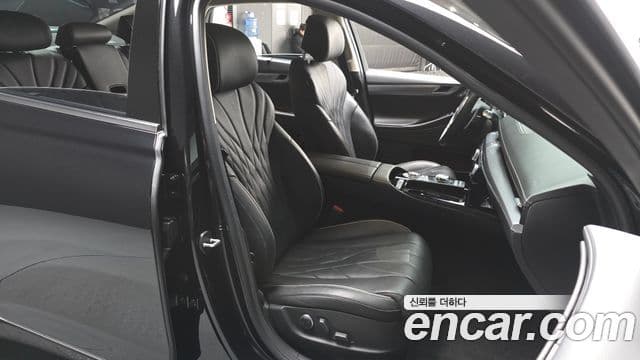 Genesis G80 (RG3) бензин 2.5 турбо AWD, 2023 11