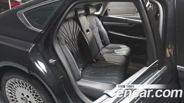 Genesis G80 (RG3) бензин 2.5 турбо AWD, 2023 12