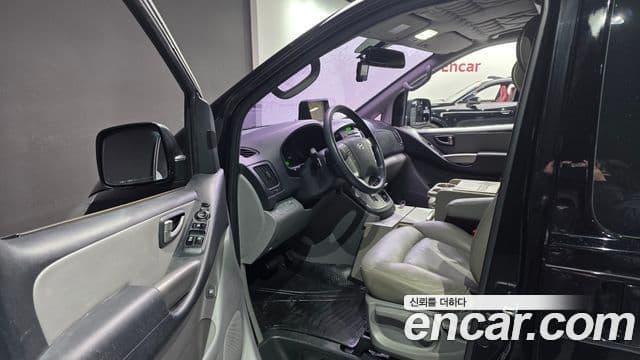 Hyundai Grand Starex CVX Luxury, 2015 11