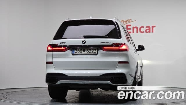 BMW X7 (G07) xDrive 40d M Sport 6인승, 2022 4