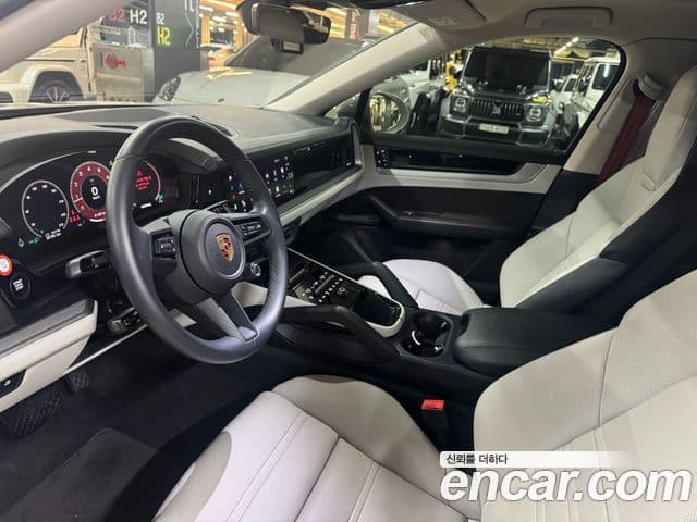Porsche Cayenne (PO536) 3.0 купе, 2024 7
