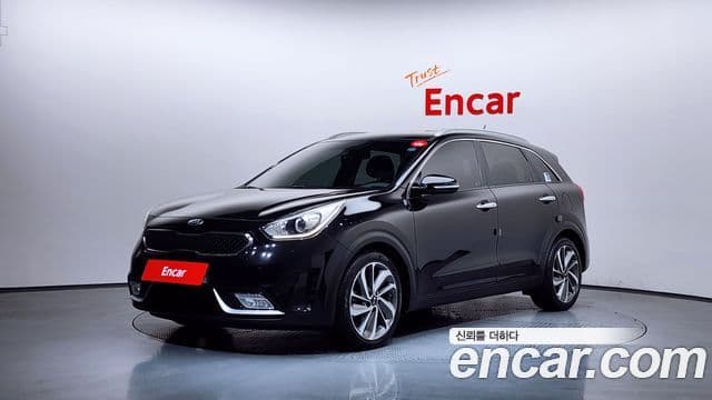 Kia Niro Noblesse, 2017 1