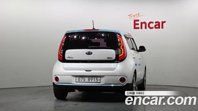 Kia Soul EV, 2015 4