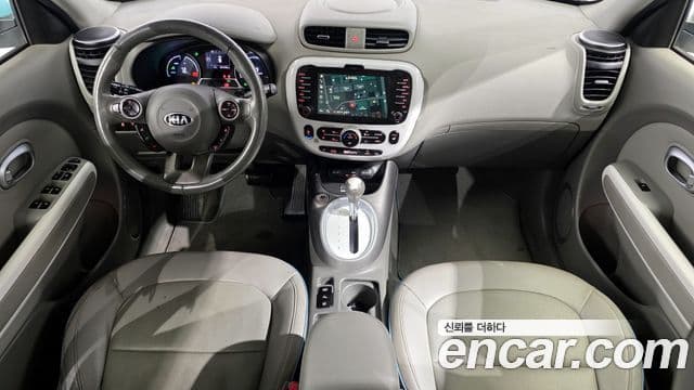 Kia Soul EV, 2015 7