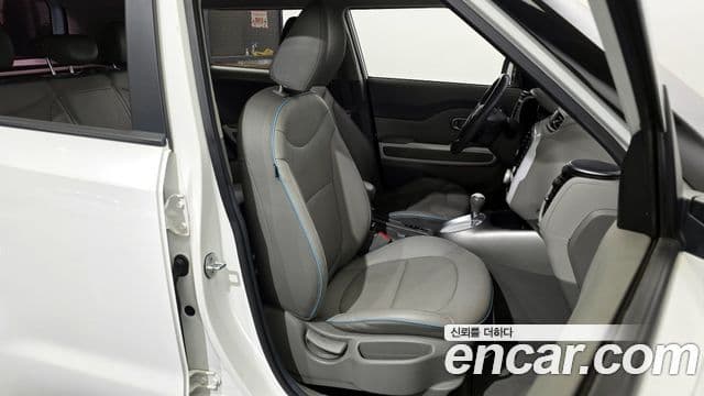 Kia Soul EV, 2015 12