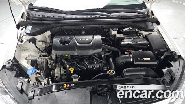 Hyundai Avante AD 1.6 GDI Value Plus, 2017 6