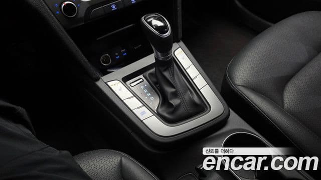 Hyundai Avante AD 1.6 GDI Value Plus, 2017 9