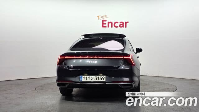 Kia K8 гибрид Signature, 2022 4