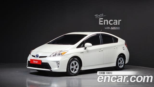 Toyota 프리우스 1.8 E, 2014 1
