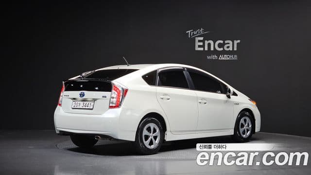 Toyota 프리우스 1.8 E, 2014 2