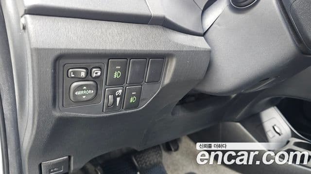 Toyota 프리우스 1.8 E, 2014 15