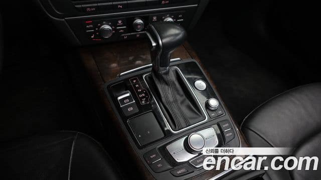 Audi New A6 C7, 2015 9