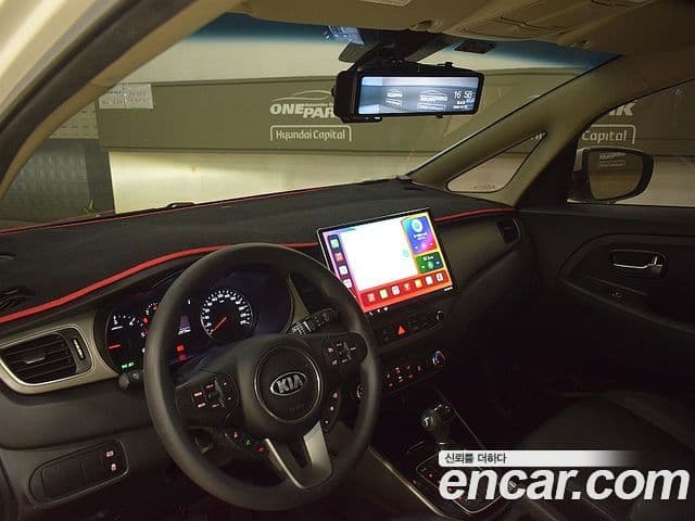 Kia All New Carens Luxury, 2014 4