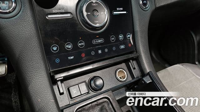 Ford New 토러스 6세대, 2014 15