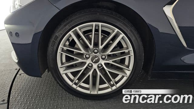 Genesis G70 Elite, 2020 все фото