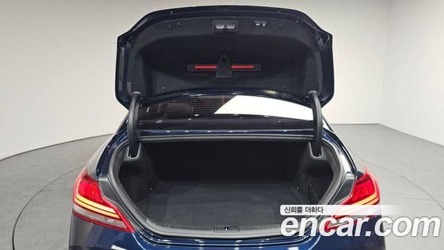 Genesis G70 Elite, 2020 20