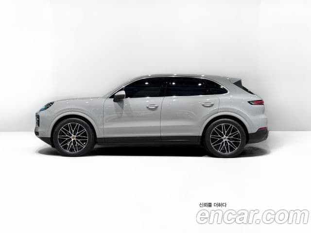 Porsche Cayenne (PO536), 2024 1