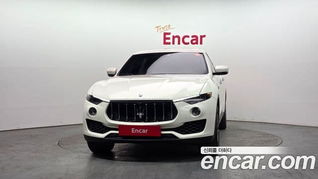 Maserati Levante, 2020 3