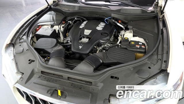 Maserati Levante, 2020 6