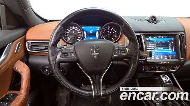 Maserati Levante, 2020 13