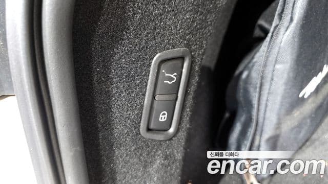 Maserati Levante, 2020 20